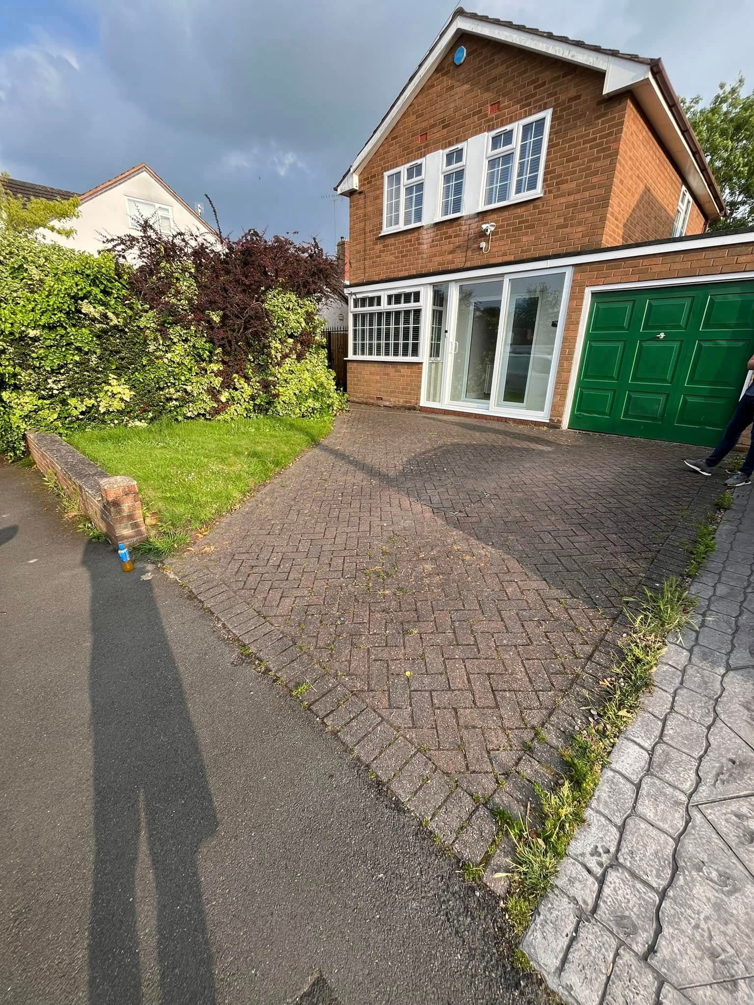 486651240_1097365245742136_1557930062572670864_n